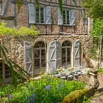 Maison D'exception Avec Piscine Privee Au Coeur De