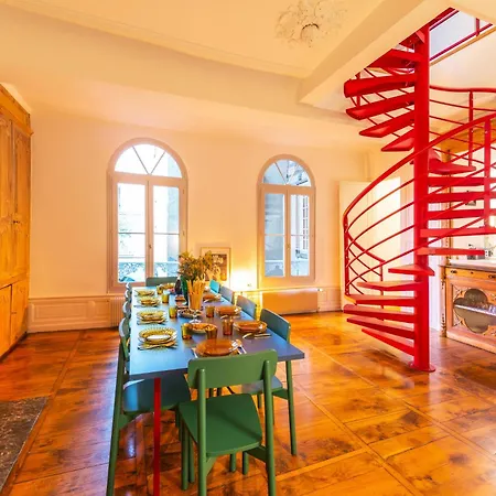 Maison D'exception Avec Piscine Privée Au Cœur De *