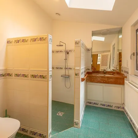Hébergement de vacances Maison D'exception Avec Piscine Privée Au Cœur De